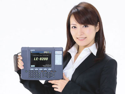 LE-8200iC[W1